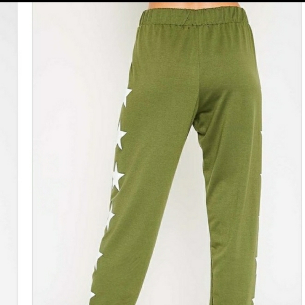 Sweatpants with Star Graphic - Picture 3 of 5
